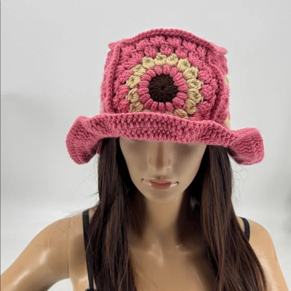 Vintage 70s Boho Hippie Mod Groovy Handmade Crochet Granny Square Bucket Hat - Picture 11 of 11